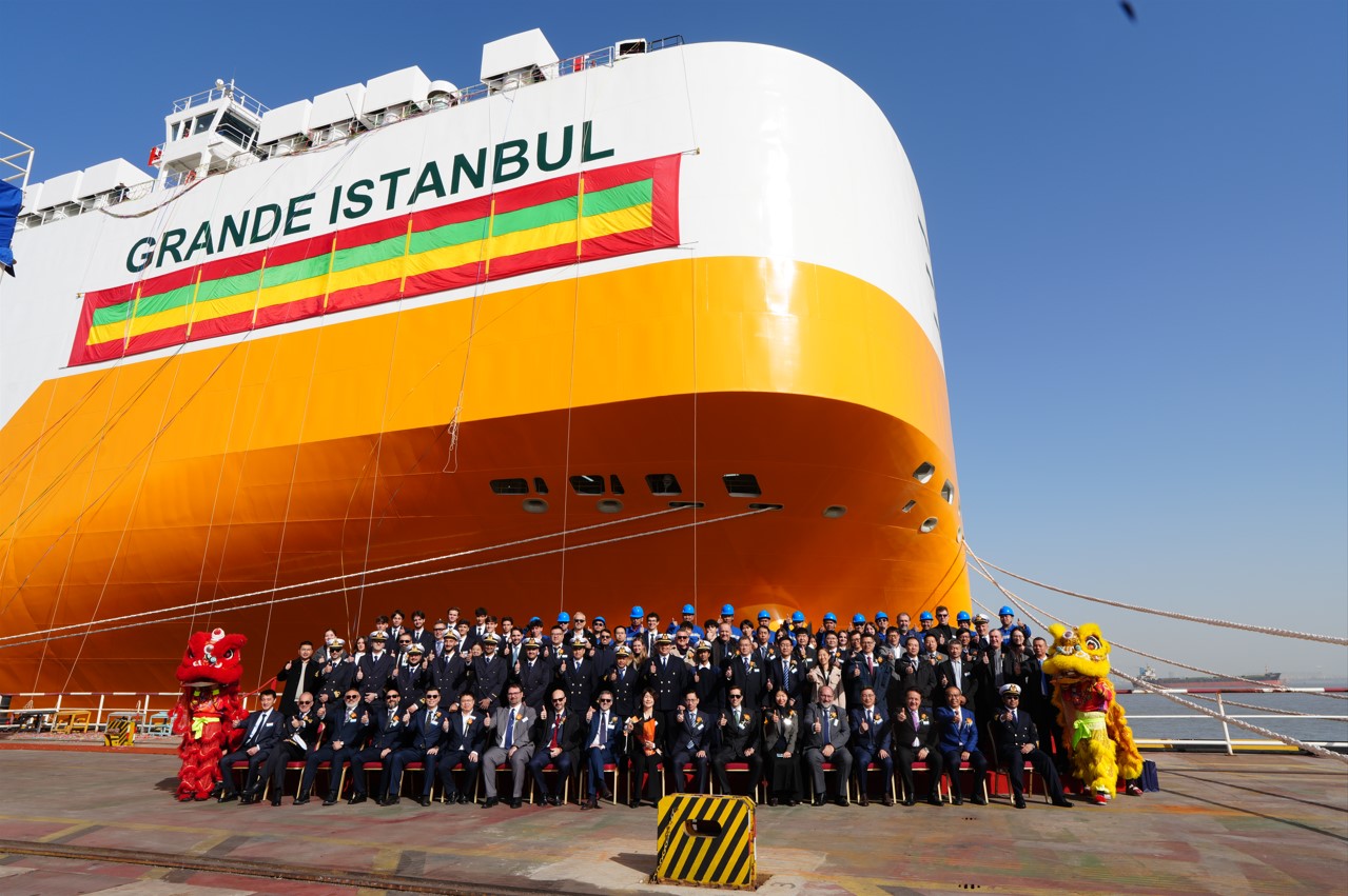 Grande Istanbul: Grimaldi's new car carrier christened and delivered